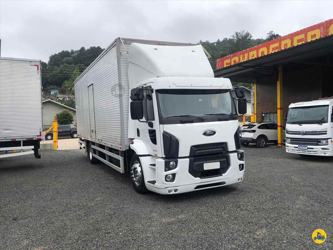 CAMINHAO FORD CARGO 1519 Baú Furgão 3/4 4x2 Schroeder Caminhões ITUPORANGA SANTA CATARINA SC